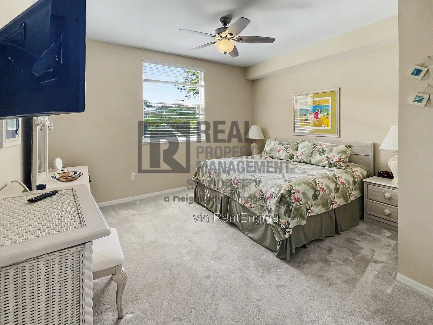 3 bed, 2.0 bath, 1043 sqft, $1,600 — Photo 4