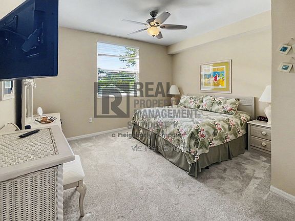 4th image of 15449 Bellamar Cir APT 1213