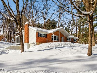 77 Blue Spruce Lane, Ballston Lake, NY, 12019