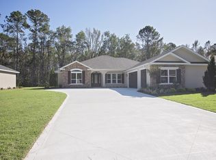 211 Fiddlers Cove Dr, Kingsland, GA 31548