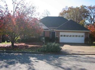 224 Executive Dr, Jackson, TN 38305