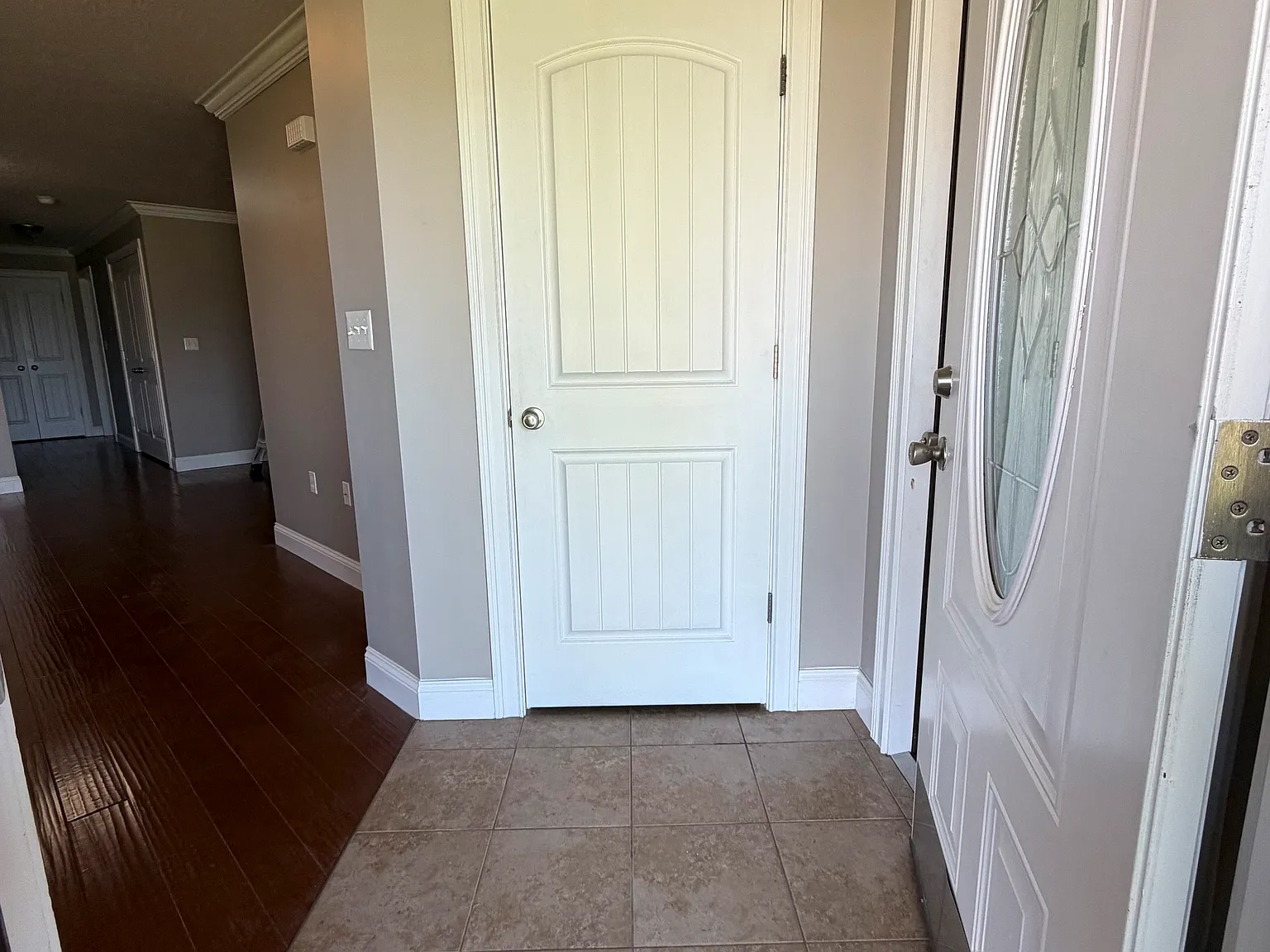 2 bed, 1300 sqft, $1,250 — Photo 2