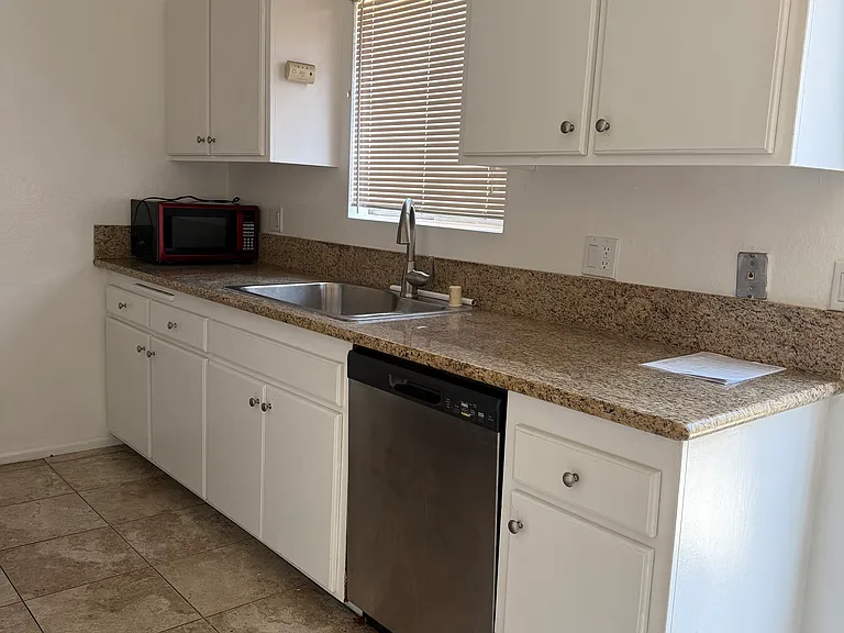 3529 W Cornelia Cir #3 — Photo 6