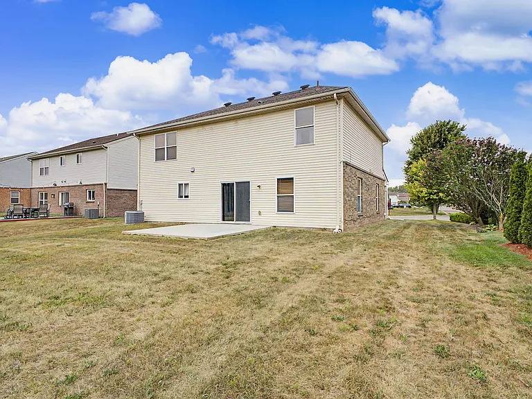 41973 Milton Dr — Photo 12