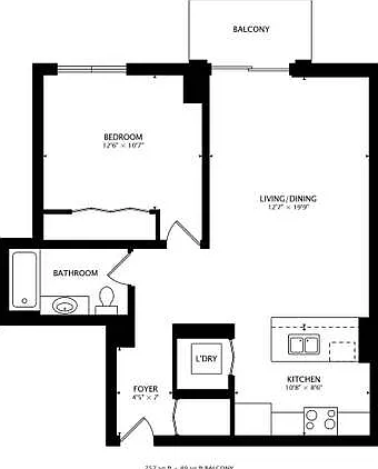 421 W Huron St #907 — Photo 12