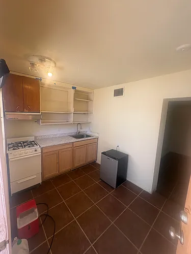 2315 N Camilla Blvd Photo 1
