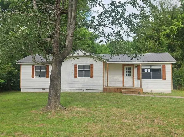 610 S State St, Wagoner, OK 74467