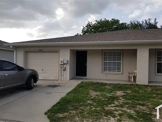37221 Grassy Hill Ln — Photo 2