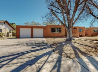 1020 Arizona St SE, Albuquerque, NM 87108