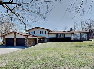 1220 Roosevelt Rd, Pittsburgh, PA 15237