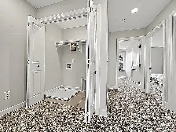 105 Mapleview Dr #105 — Photo 26