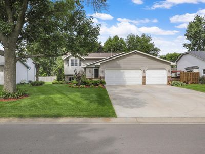 10907 Quebec Ave N, Champlin, MN, 55316