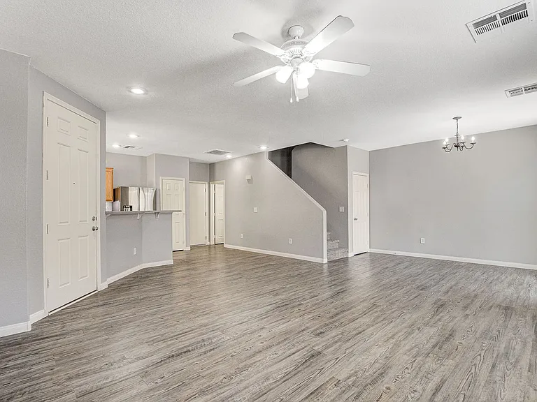 3909 Sweet Pine St #102 — Photo 9