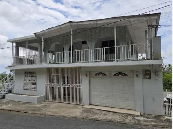 46 Calle Manuel Fernandez Juncos Bo Galateo, Toa Alta, PR 00953