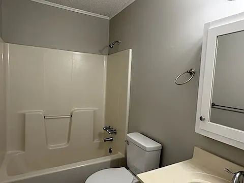4585 Hartland Rd — Photo 11