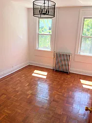 Rented by Northside Plaza Inc.