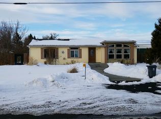 404 E Chestnut St, Genesee, ID 83832