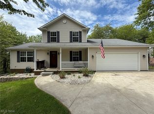 36 Choctaw Trl, Malvern, OH 44644