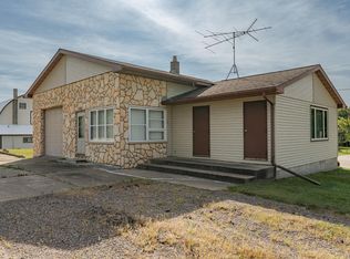 131 W Highway 14, Utica, MN 55979