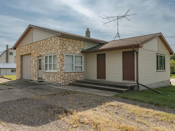 131 W Highway 14, Utica, MN 55979