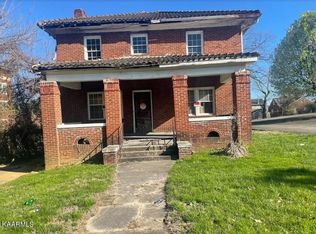 2716 E Magnolia Ave, Knoxville, TN 37914