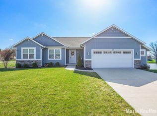 11241 Wild Duck Ln, Allendale, MI 49401
