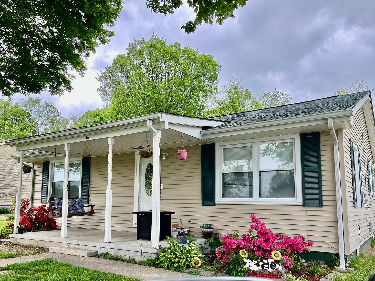 2 bed, 1000 sqft, $1,300 — Photo 3
