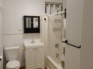 1003 E Jefferson St APT 1, Seattle, WA 98122