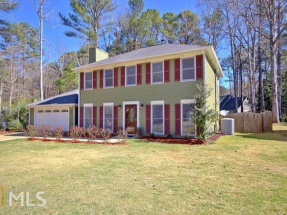 2nd image of 302 Tamarac Trl