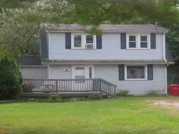 9511 W 142nd Ave, Cedar Lake, IN 46303