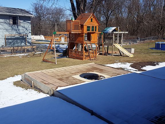 3rd image of 2949 Emmalane Dr