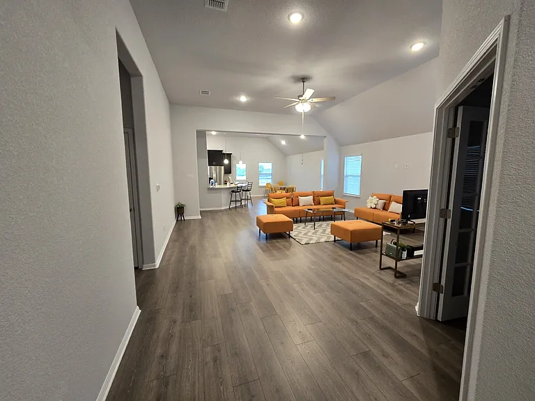 13109 Ditka Dr — Photo 5