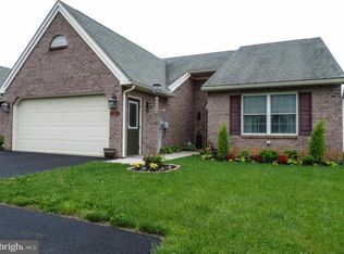 211 Mill Rd, Chambersburg, PA 17201