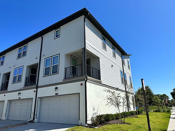 3rd image of 13144 Bovet Ave