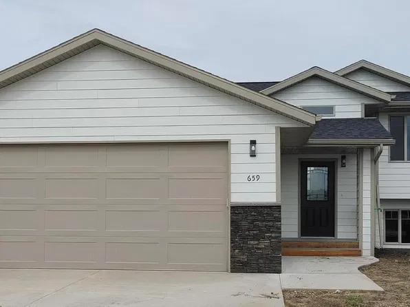 659 VALOR CT, Box Elder, SD 57719