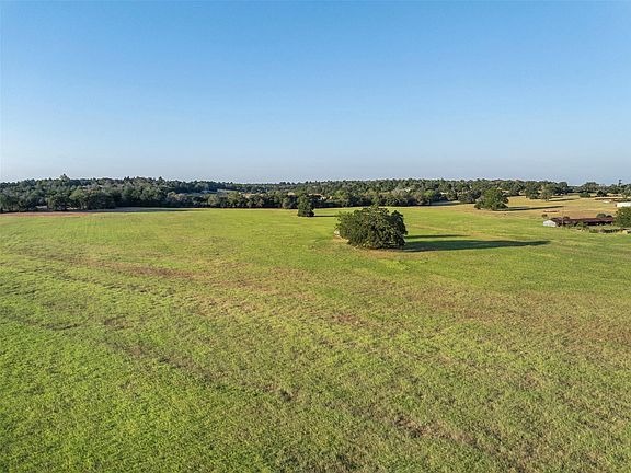 3rd image of 3419 County Road 309