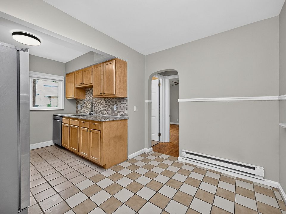 Dining room/Kitchen