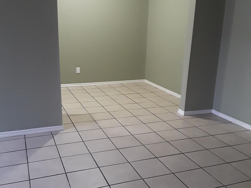2nd image of 5800 NW 34th St APT 23