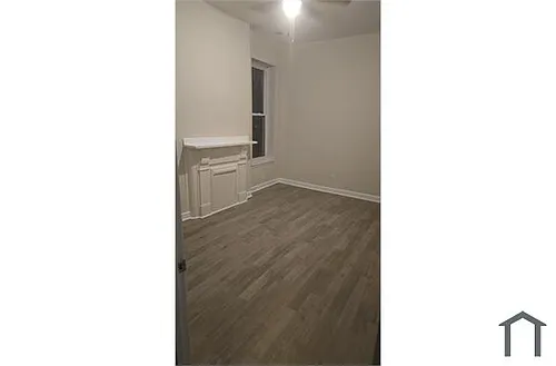 2400 W Chestnut St #2 Photo 1