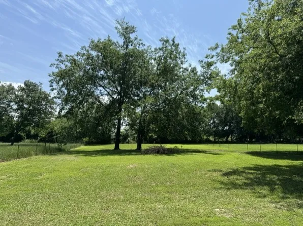 Smith Cir, Pt, TX 75472