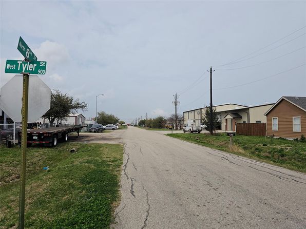 0 N 8th St, La Porte, TX 77571