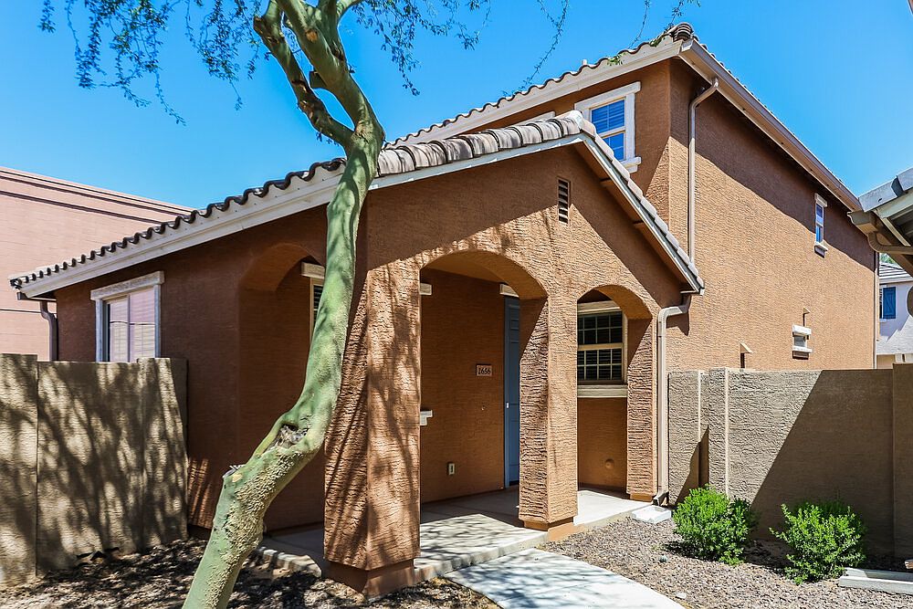 2656 N 73rd Gln, Phoenix, AZ 85035 | Zillow