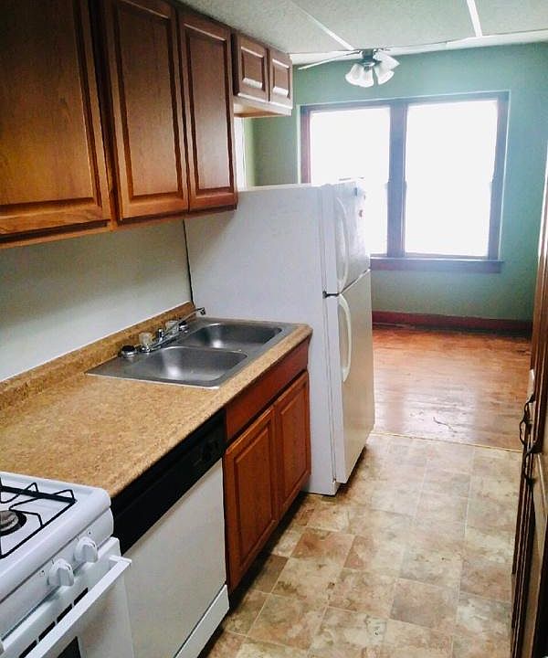 1st image of 103 E Williams St APT 101