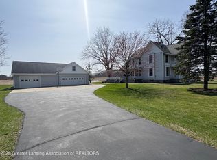 11458 Kinneville Rd, Eaton Rapids, MI 48827