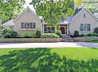 5732 Windsor Dr, Fairway, KS 66205