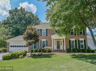 8168 Ships Curve Ln, Springfield, VA 22153