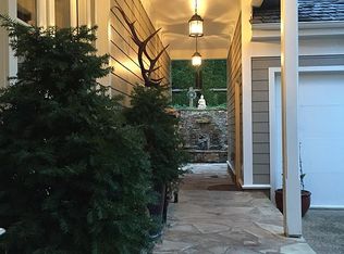 7155 Round Rd, Cumming, GA 30040