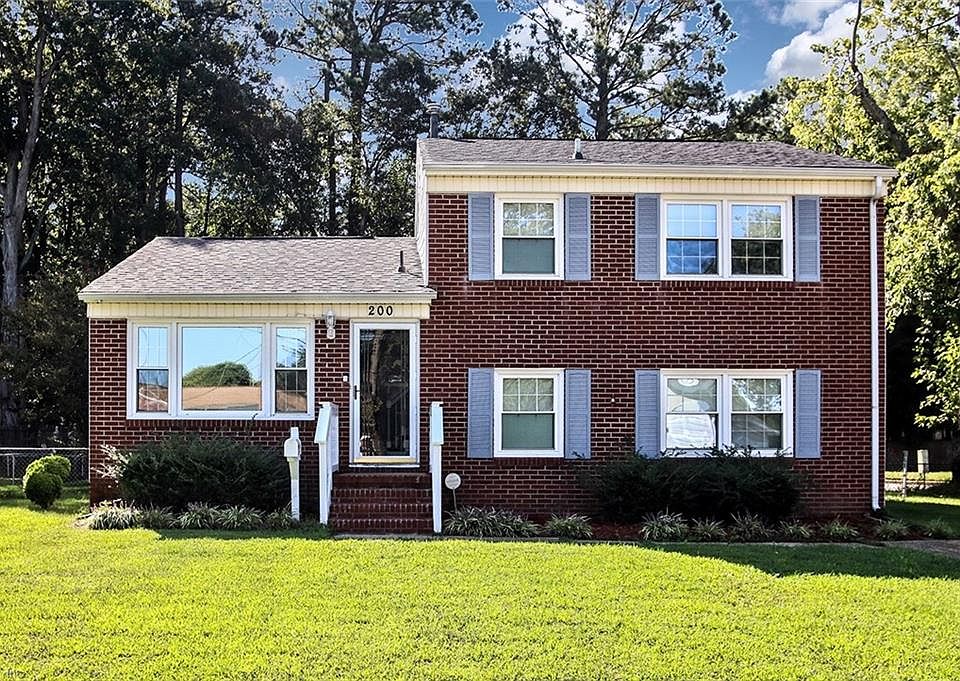 Front View of 200 Chickamauga