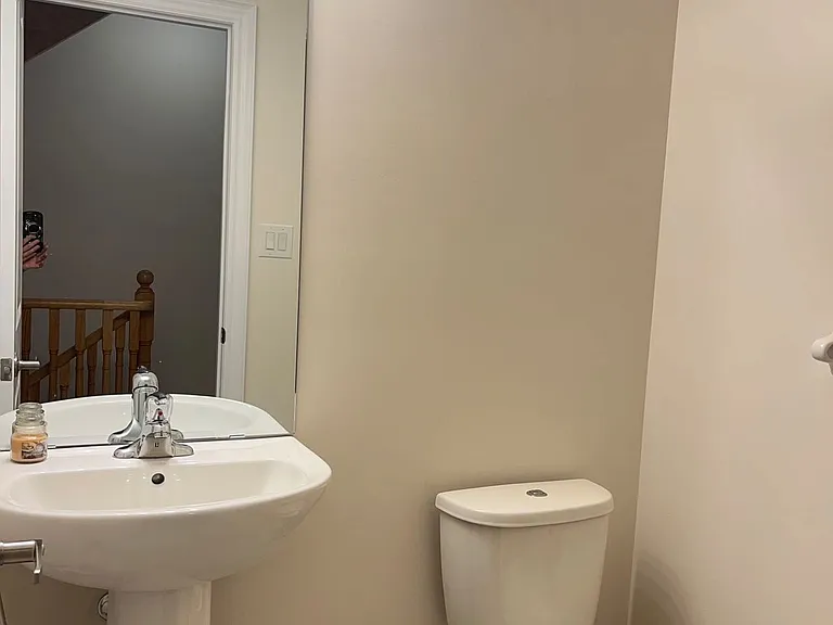 251 Tennant Cir — Photo 8