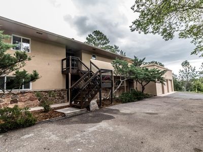 870 Hidden Valley Rd, Colorado Springs, CO, 80919